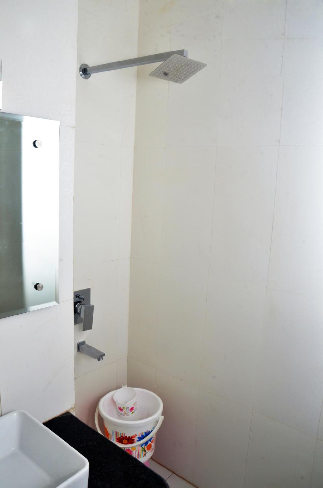 Bilberry Hotel Rewāri エクステリア 写真
